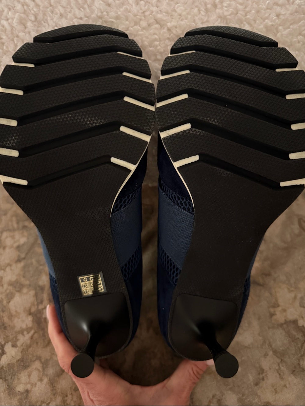 SNEEX ICON HY-HEEL Sneakers - Picture 7 of 9